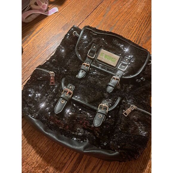 It Works Black Sequin Leather Adjustable Backpack Two Outer Side Compartments - Picture 3 of 8